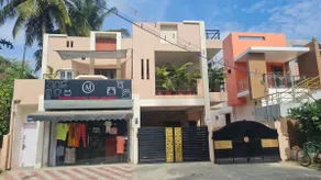 Happy Home - 2 BHK - AC - Luxury Bungalow - Image 2
