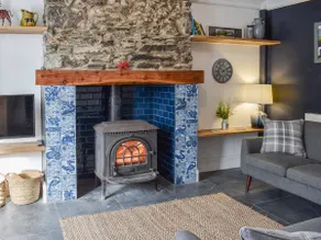 White Mermaid Cottage Anglesey Holidays - Image 4