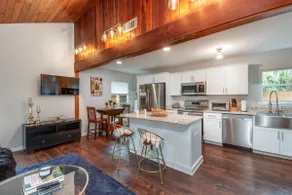 Hidden Historic Ocala Bungalow - Image 4