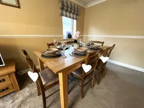 Tranquil 3-bedroom bungalow - Image 3