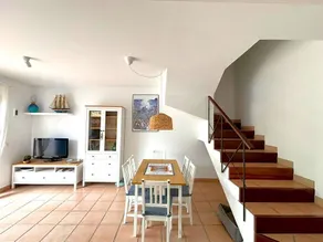 Renovated triplex in the center. - Image 3