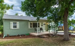 Charming 1950s Bungalow - as seen on House Hunters - Image 2