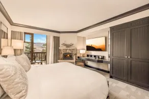 *Love The Ritz Summer! Deluxe 1BR, Decks &Views! - Image 3