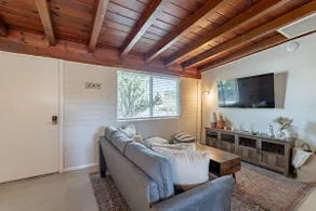 Central Updated Tucson Bungalow - EV Charger - Image 5