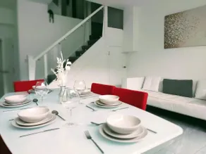 4 Bedroom House that sleeps 8 - Image 2