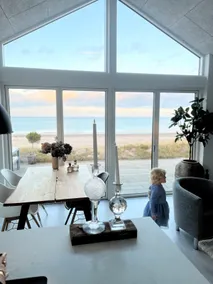 Heavenly beach house [directly on the sand] - Image 2