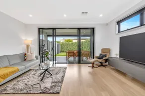 The Art of Zen - Modern Comfort between Beach and CBD - Image 5