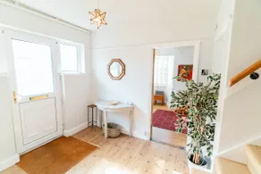 Charming house and garden minutes from the beach - Image 4