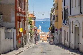 Zola, charm & sea in Trieste's heart - Image 5
