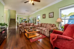 Vintage Retreat near Stutts Marina - Image 3