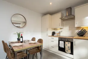 Explore Belfast from our warm and Cosy getaway! - Image 4