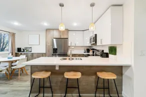 The Modern Bungalow - Image 2