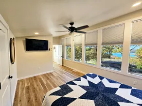 Pettit Bay Lake View, Pool, Wifi+ - Image 3