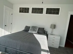 Cozy Bistro Loft - Image 3