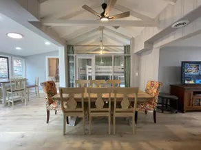 Entire Mountain Cottage Near Scenic Hiking Trails - Image 3