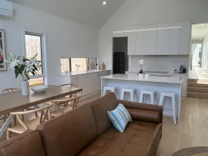 Laguna Beach House Ocean Grove-pets welcome - Image 5