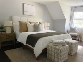 Cozy Cottage Near Beach & Downtown Dog Friendly - Image 2