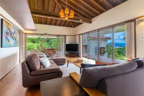 Kouri Island's breathtaking Ocean View! Bathe in the sunlight and the sea on a vast site of about 1,000㎡! Maximum 9 people! - Image 4