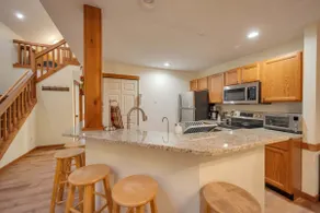 Cozy Mountain Home 3 Mins to Camelback - Image 4