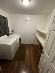 Quiet, one bedroom. - Image 4