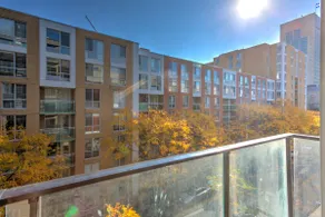 Downtown Loftern Residence - Image 3