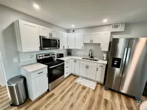 Castle Suite - Image 5
