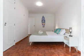 Cascais Beach Flower Apartment - Image 4