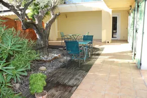 Olive Room (parking), La Bastide de la Brague - Image 2