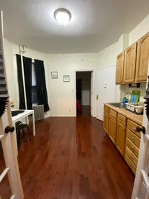 Compact 1BDR-sleeps 4-Times SQ - Image 5