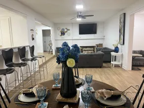 Large Space| Game Room| BBQ| 10 min Drive Downtown - Image 4