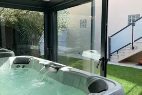 60 m² house, 5-seater hot tub, new. - Image 3