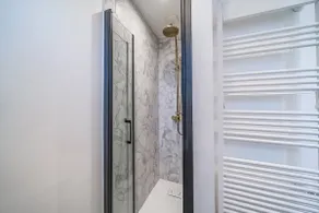 L'Evasion - Sauna Jacuzzi Cinema - Image 4