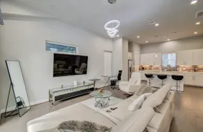 Luxurious Med Cntr/NRG Townhome - Image 4