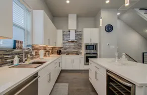 Luxurious Med Cntr/NRG Townhome - Image 5
