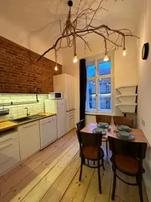 Modern Karlín Apt | Old Town Walk | Metro 1 Min - Image 2