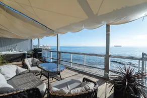 Beautiful Ocean and Sunset, Executive Triple, with Jacuzzi and BBQ, up to 4 people - Image 4