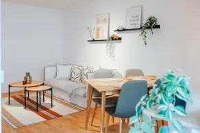 Namastay! Stylish living in the heart of Mannheim - Image 3