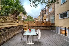 Kensington & Chelsea 1BR | Patio Apartment | Tube - Image 3