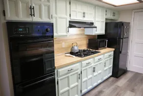 Broken Arrow Home -Cozy Design, Family Friendly - Image 3