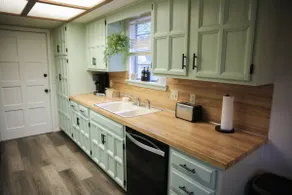 Broken Arrow Home -Cozy Design, Family Friendly - Image 4