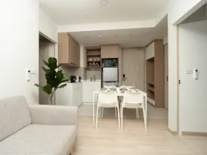 Excellent 2bd apartment with a patio - Image 4