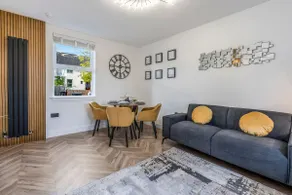 Parkside 2 bedroom house near Dunfermline & Edinburgh - Image 2