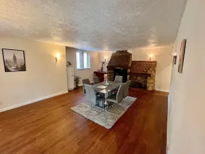 Nicko’s Cowbridge Cottage - Image 4