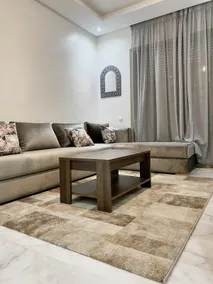 Cozy Apartment Near Airport - Image 3