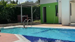 CasaKampo Jacuzzi pool condo on C d Apicalá - Image 5