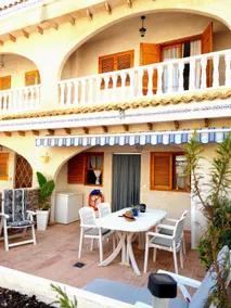 Arenales del Sol beach vacation home - Image 2