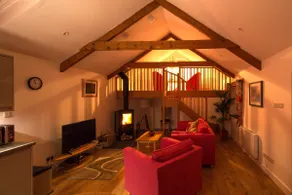 Stylish rural retreat with king-size comfort, close to Bude's stunning coastline - Image 5