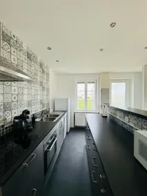 Small House - Image 3