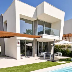New Modern 3 Bedroom Villa With Pool - Image 4