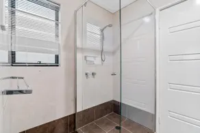 Beachside Bliss 1BR Mindarie - Image 2